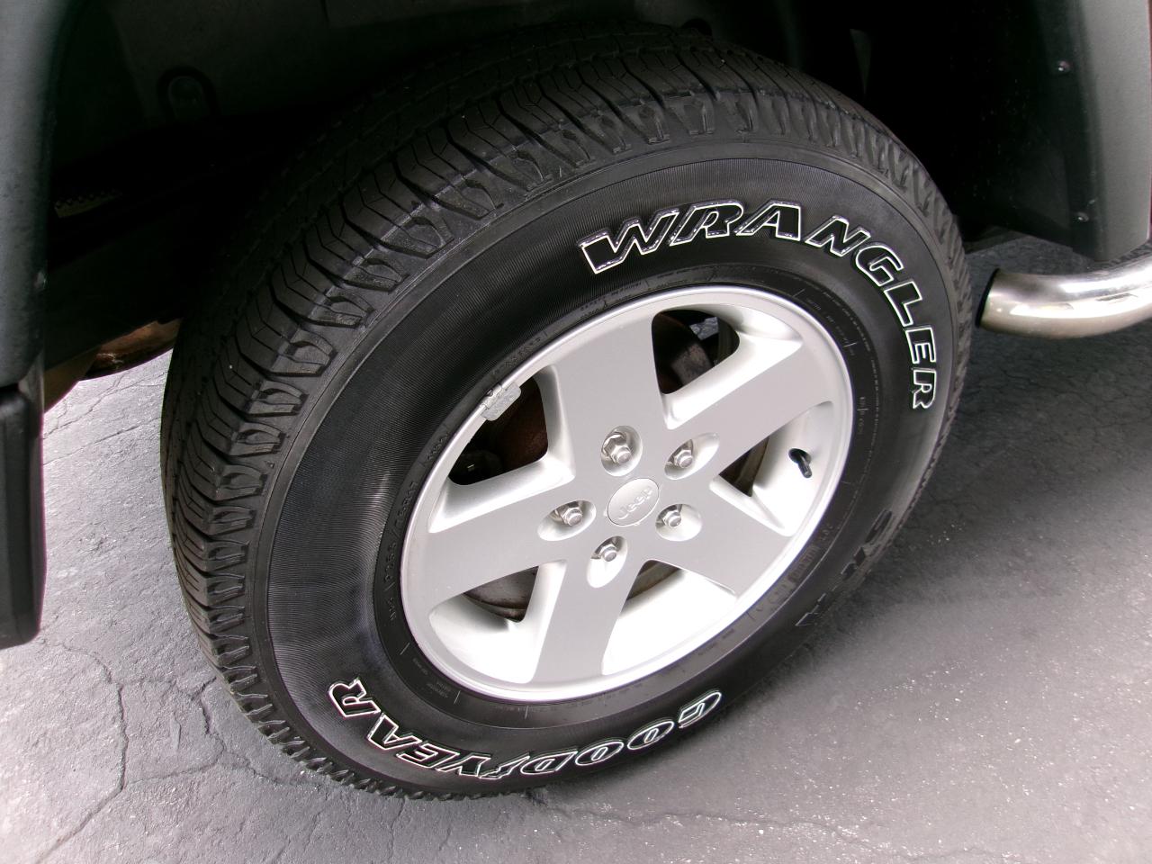 Jeep Wrangler Sport 4WD 2012