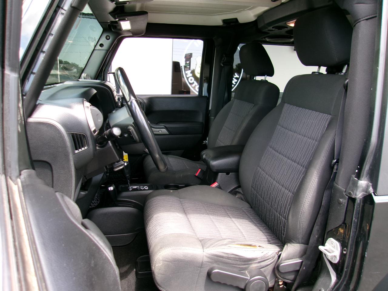 Jeep Wrangler Sport 4WD 2012
