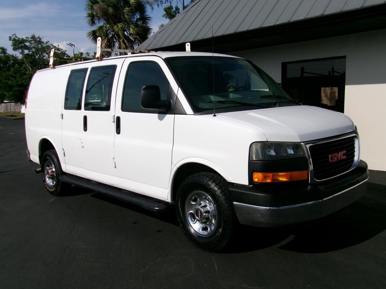 GMC Savana G2500 Cargo 2015