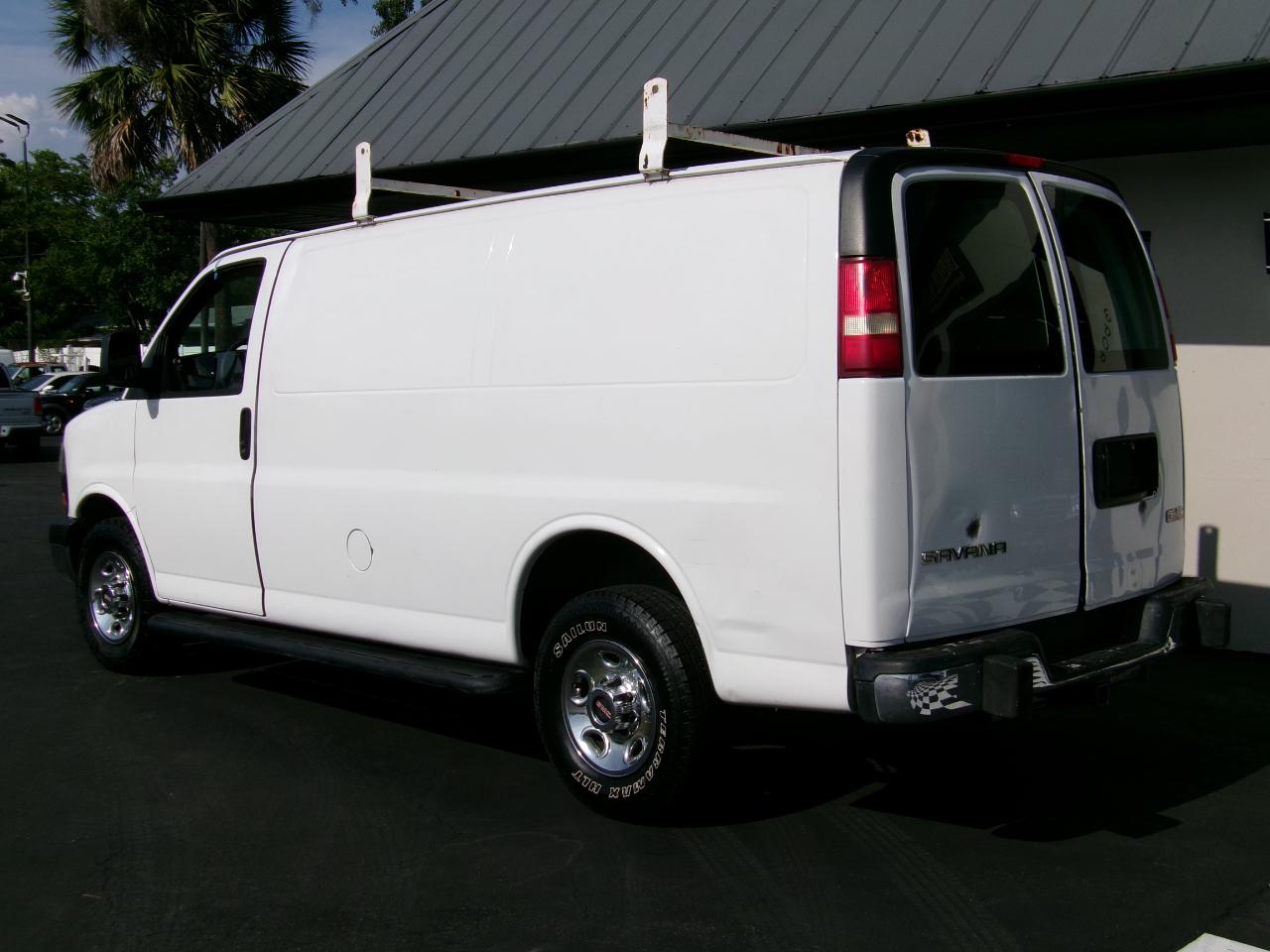 GMC Savana G2500 Cargo 2015