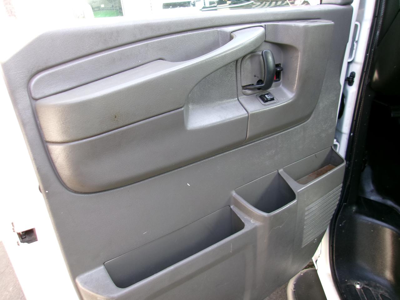 GMC Savana G2500 Cargo 2015