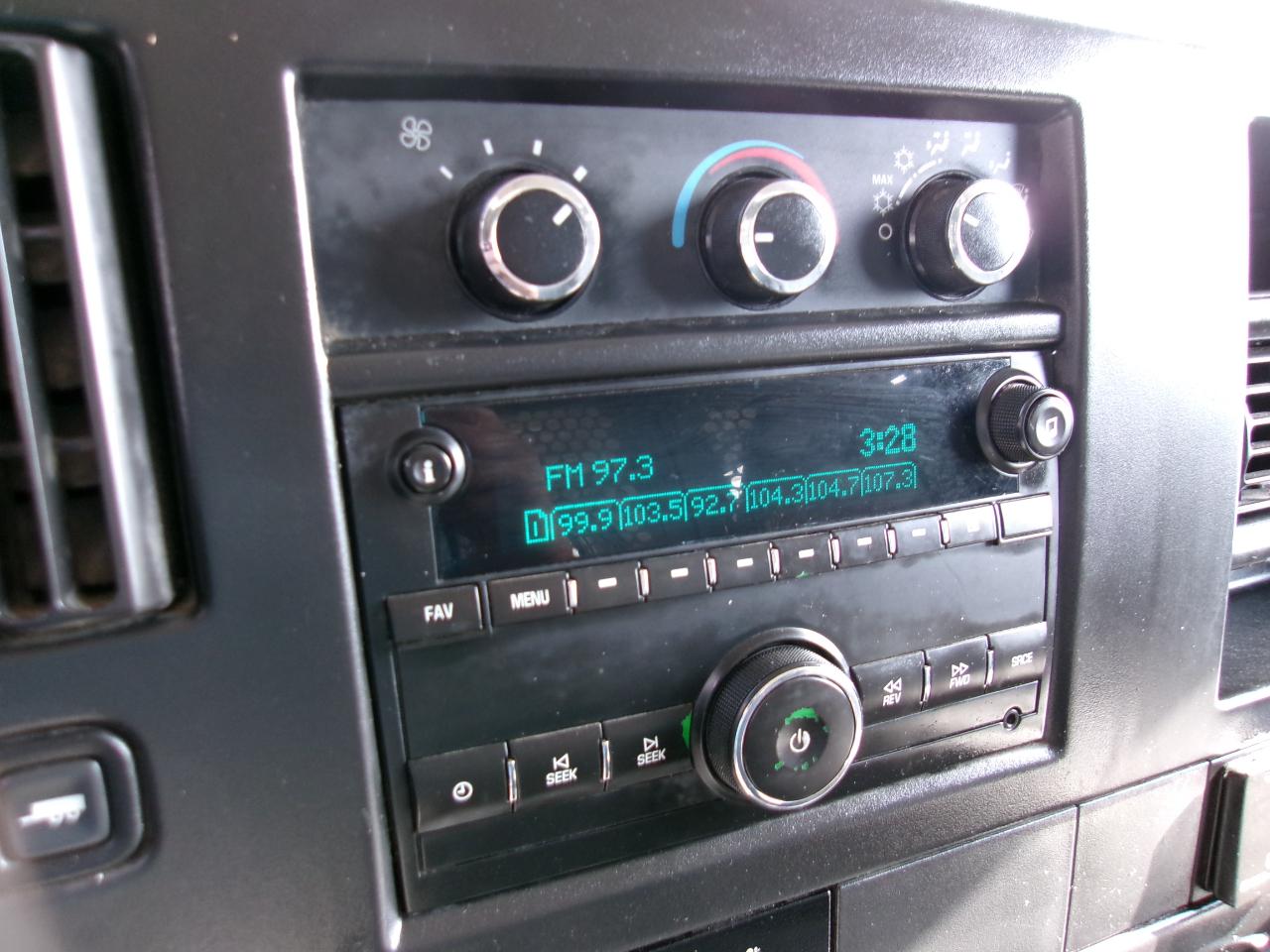 GMC Savana G2500 Cargo 2015