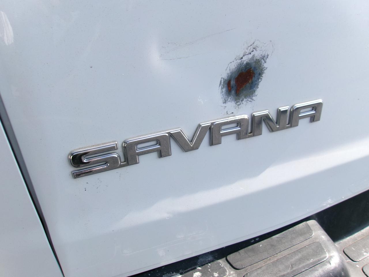 GMC Savana G2500 Cargo 2015