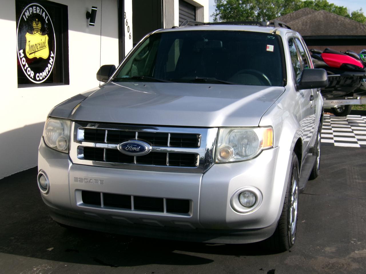 Ford Escape XLT FWD 2010