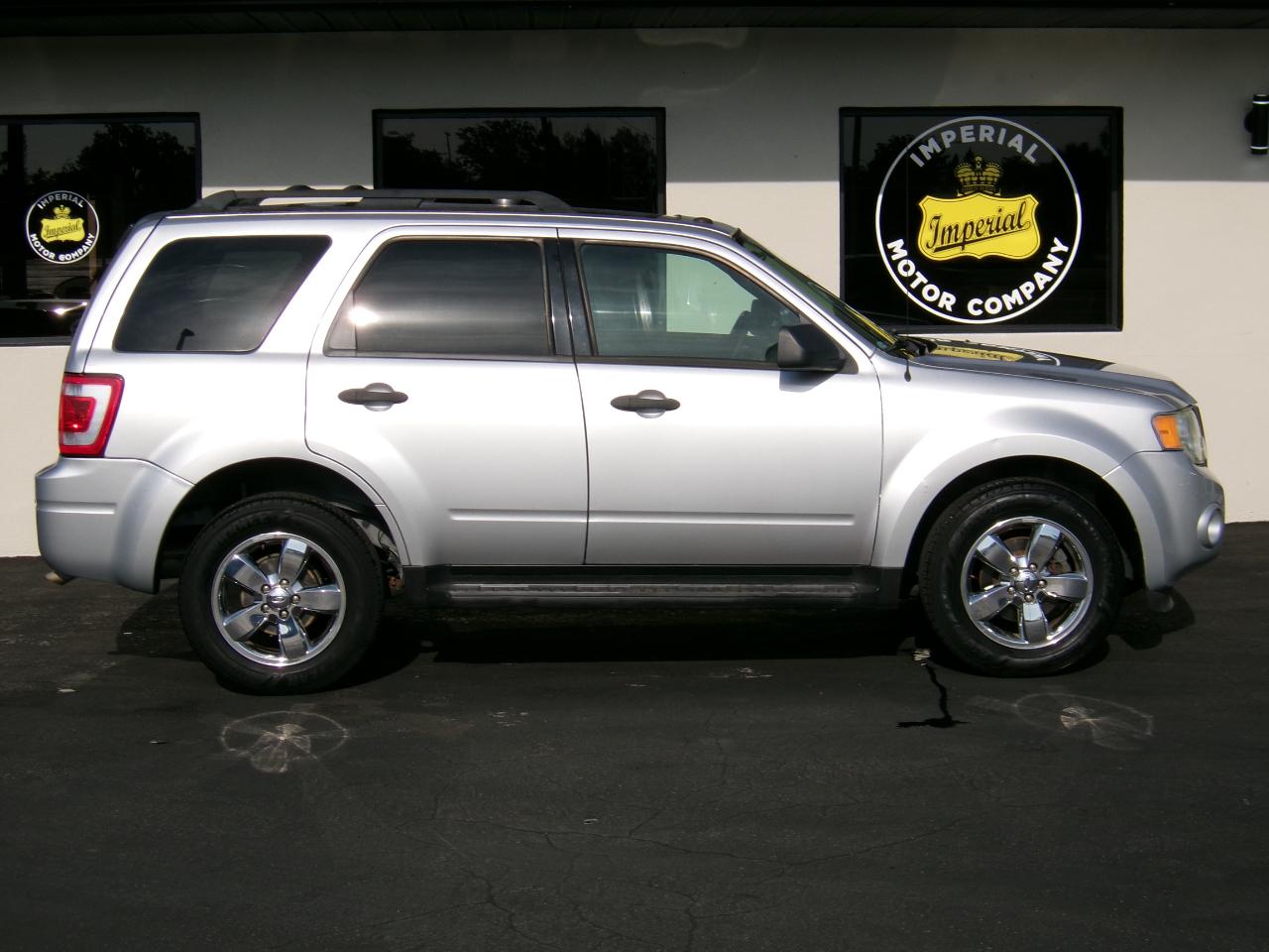 Ford Escape XLT FWD 2010