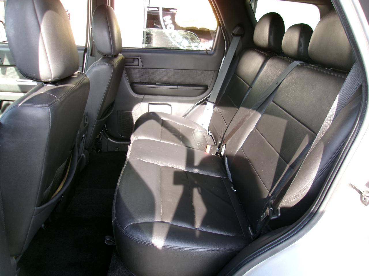 Ford Escape XLT FWD 2010