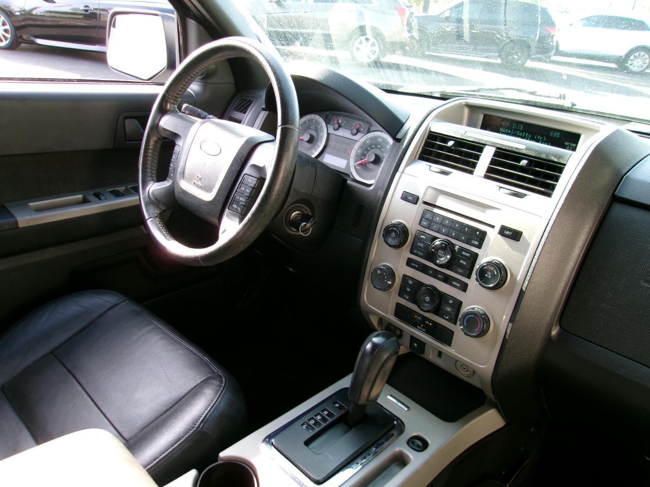Ford Escape XLT FWD 2010