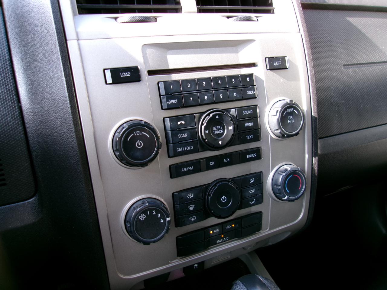 Ford Escape XLT FWD 2010