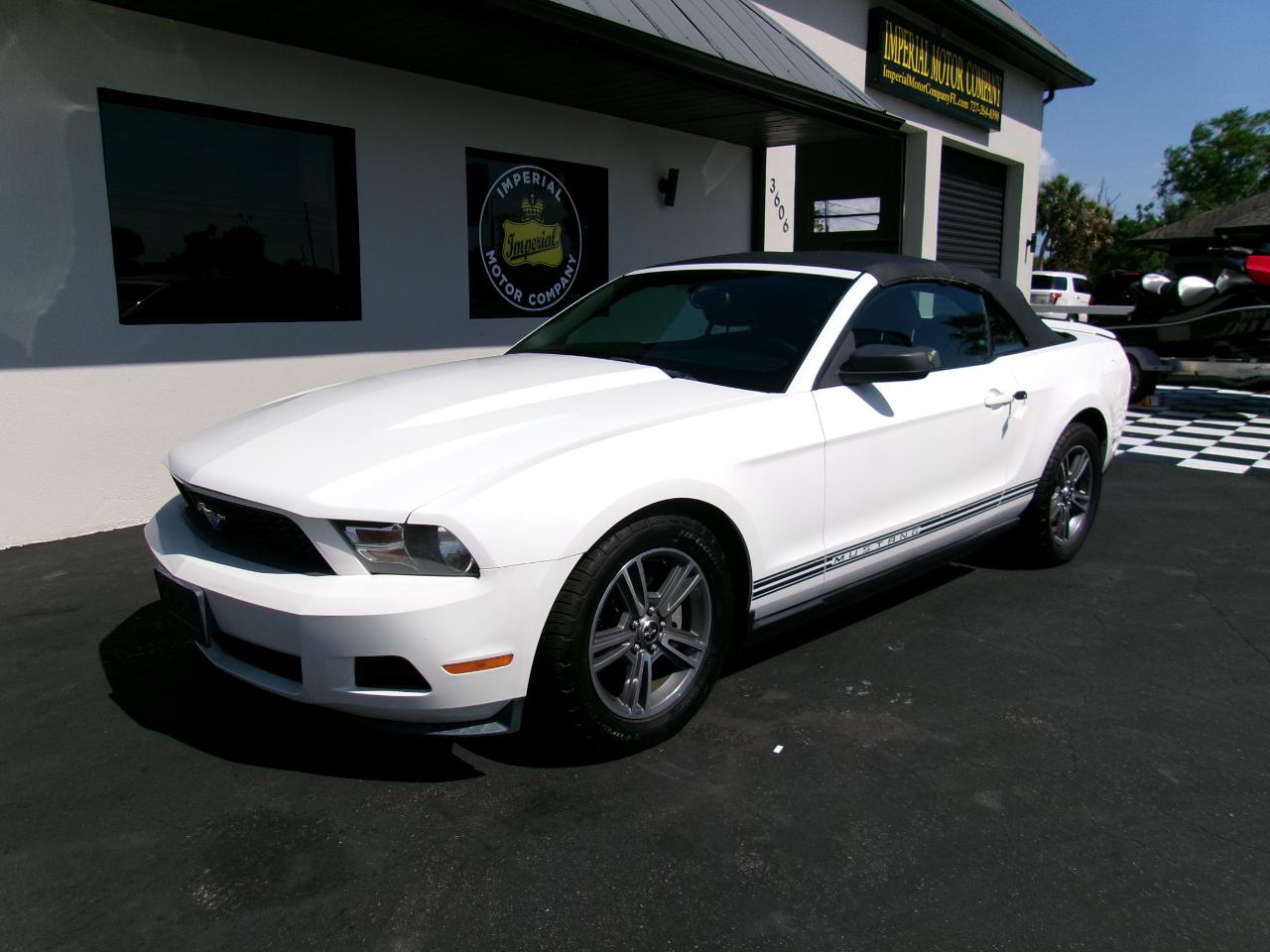 Ford Mustang V6 Convertible 2010