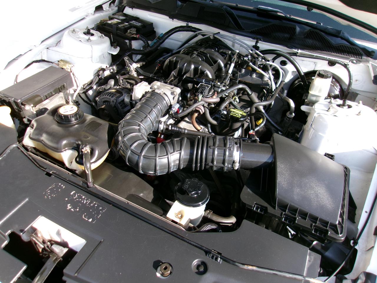 Ford Mustang V6 Convertible 2010