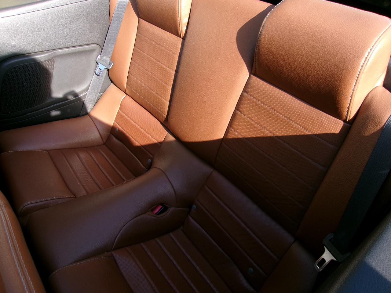 Ford Mustang V6 Convertible 2010