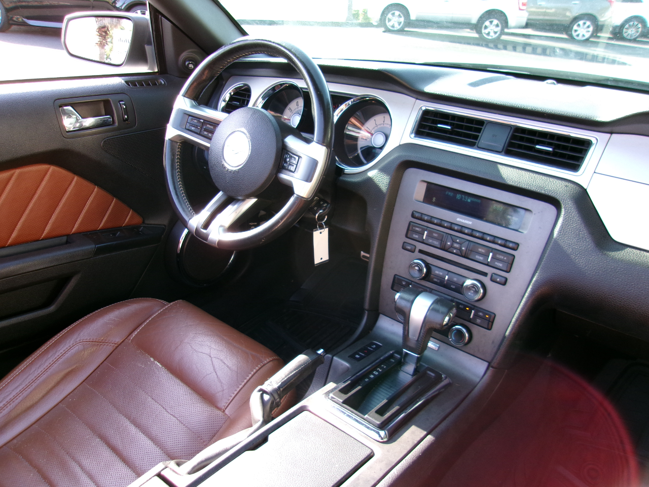 Ford Mustang V6 Convertible 2010