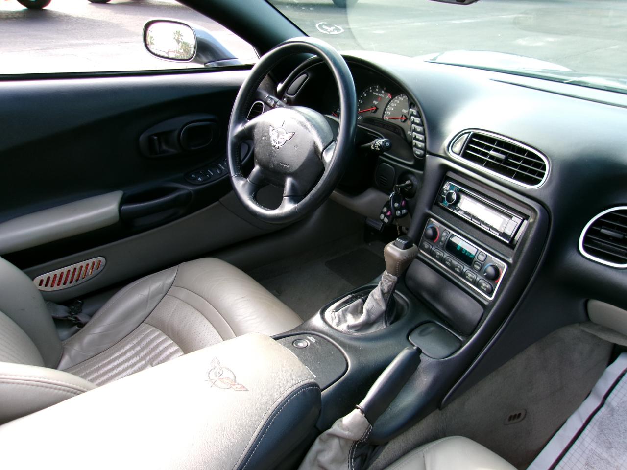 Chevrolet Corvette Convertible 2003