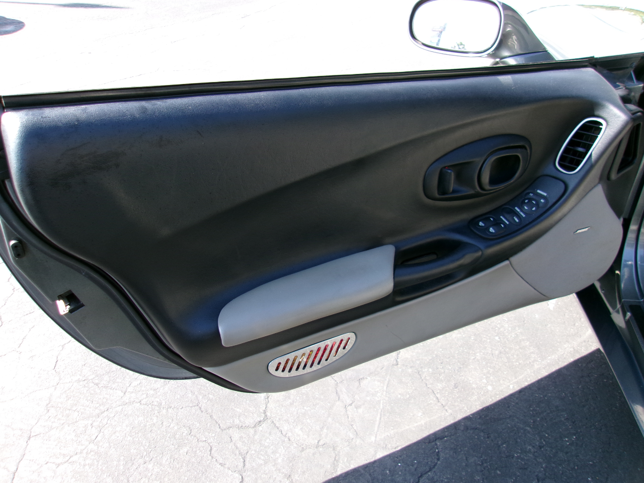 Chevrolet Corvette Convertible 2003