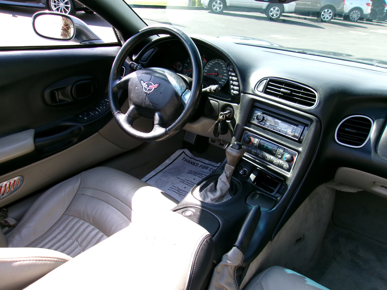 Chevrolet Corvette Convertible 2003