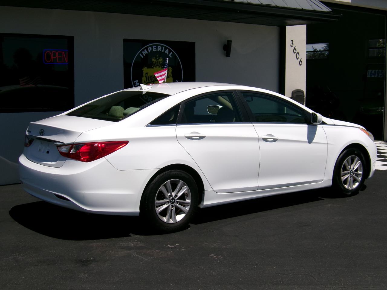 Hyundai Sonata GLS 2013