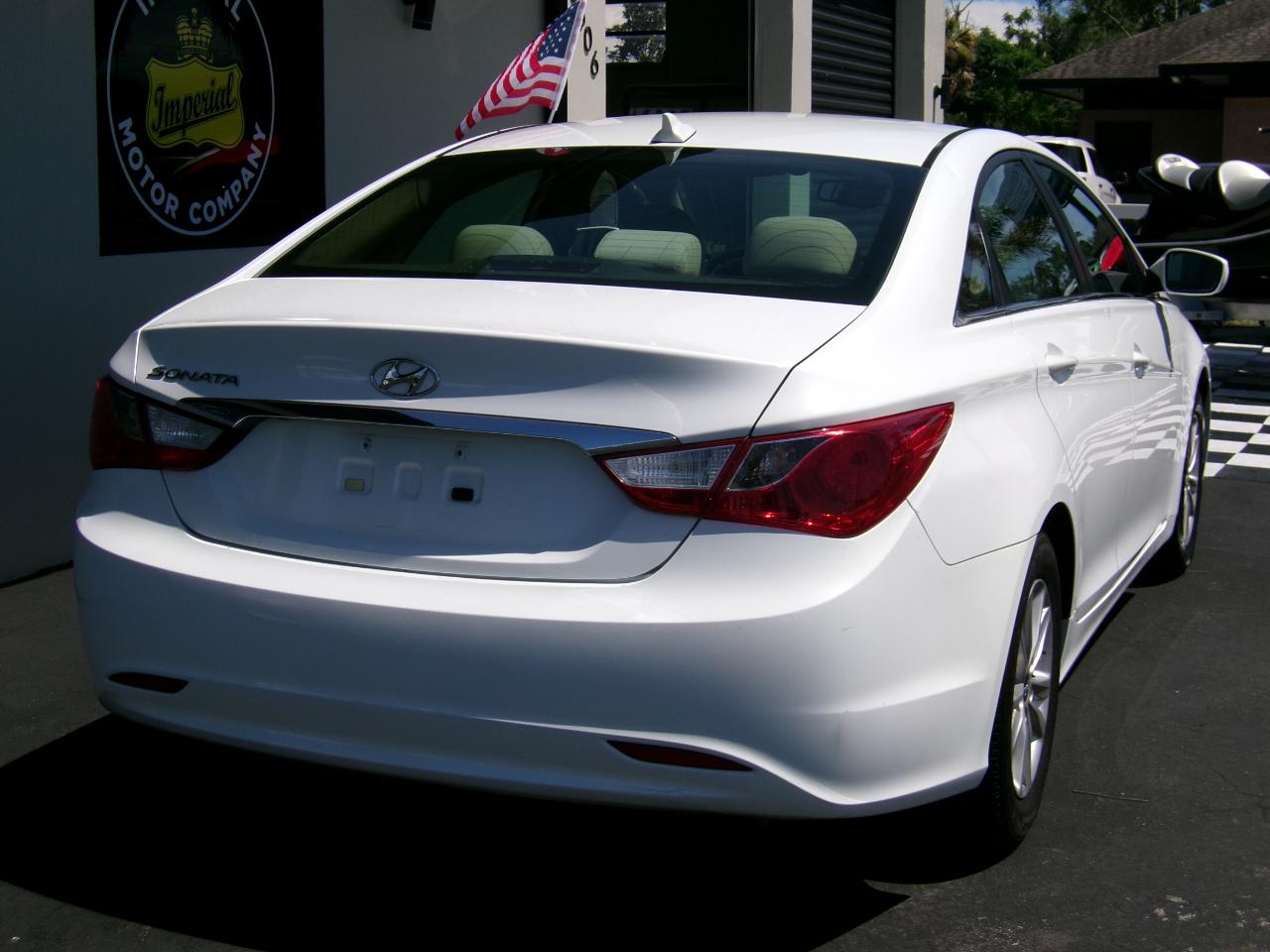 Hyundai Sonata GLS 2013