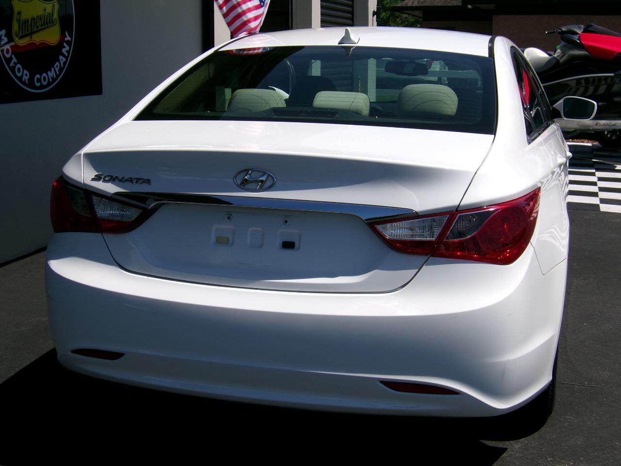 Hyundai Sonata GLS 2013