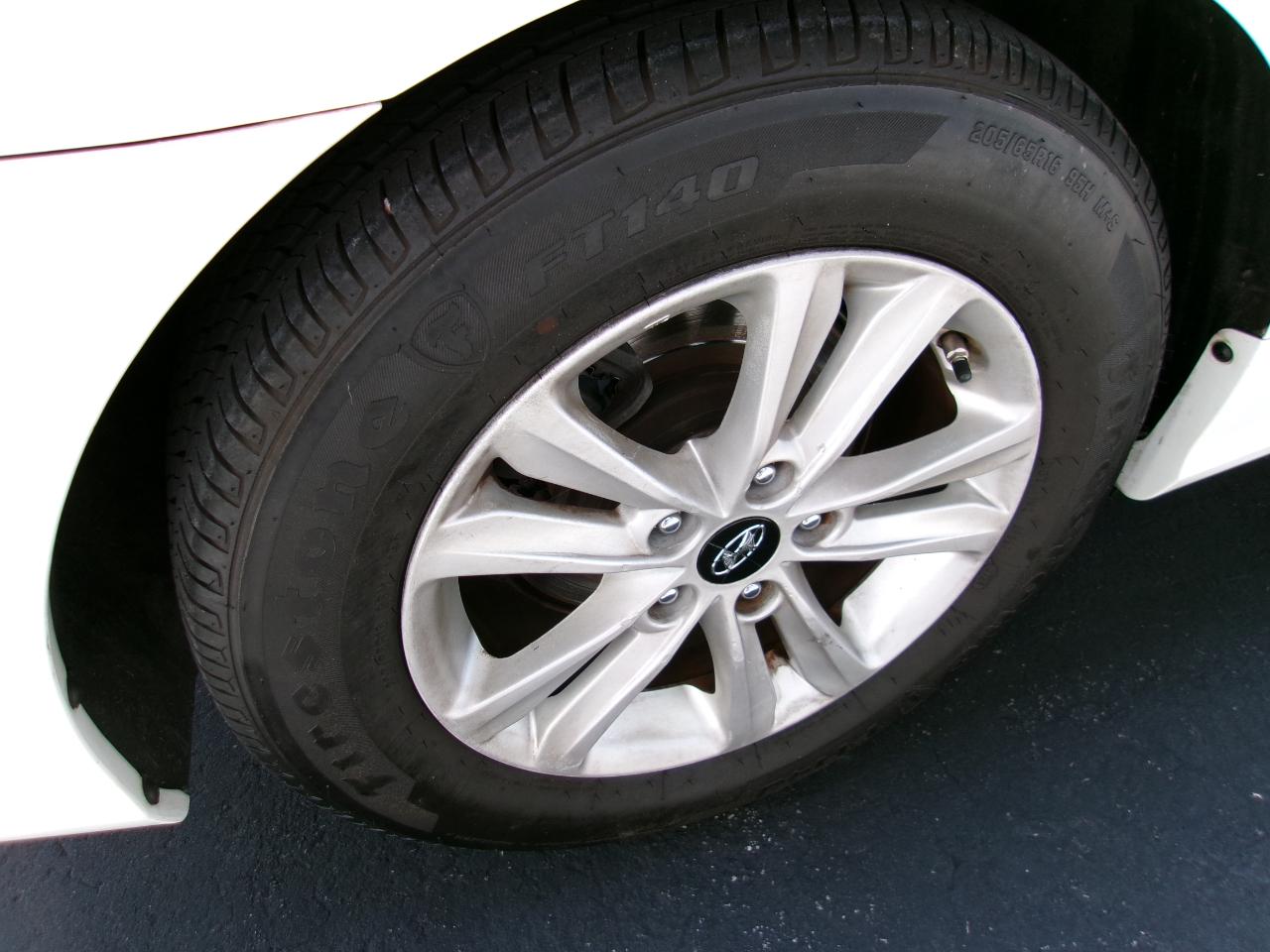 Hyundai Sonata GLS 2013