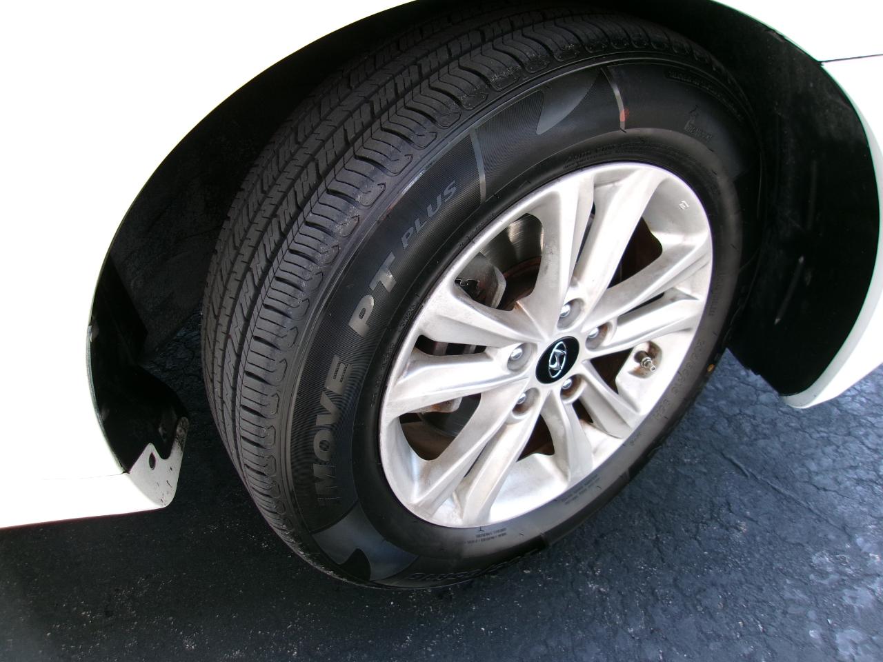 Hyundai Sonata GLS 2013