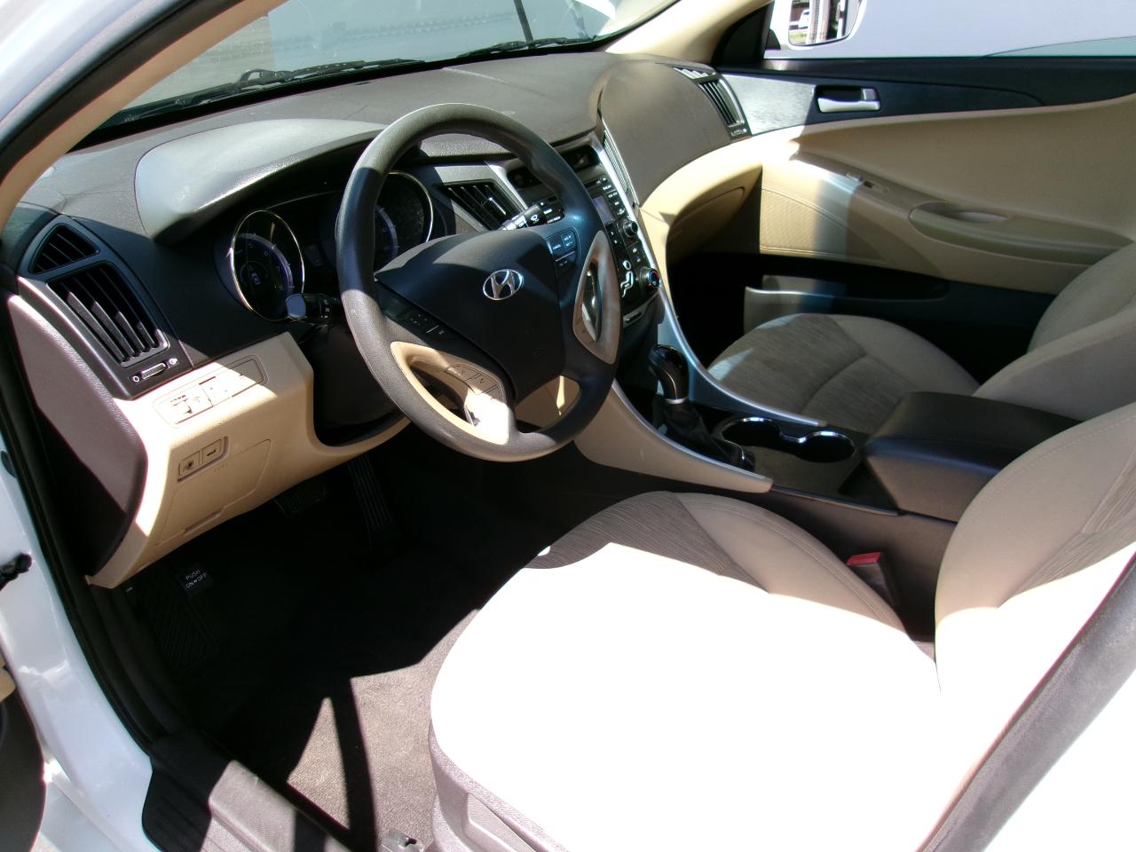 Hyundai Sonata GLS 2013