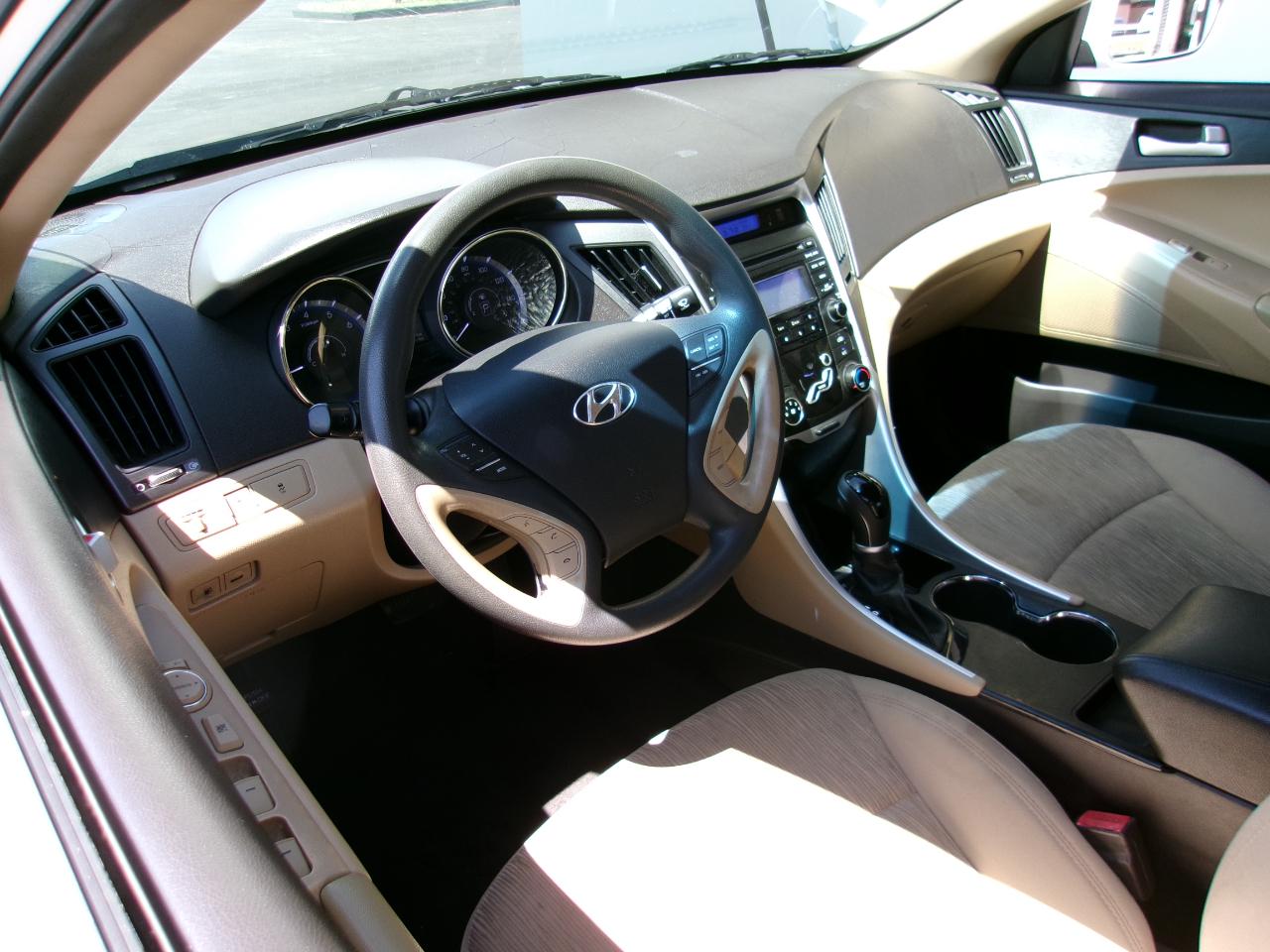 Hyundai Sonata GLS 2013