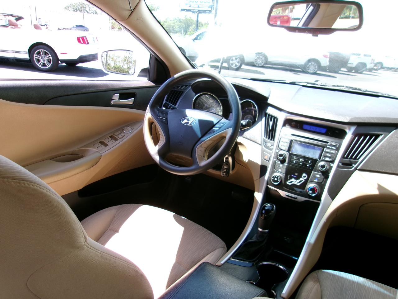 Hyundai Sonata GLS 2013
