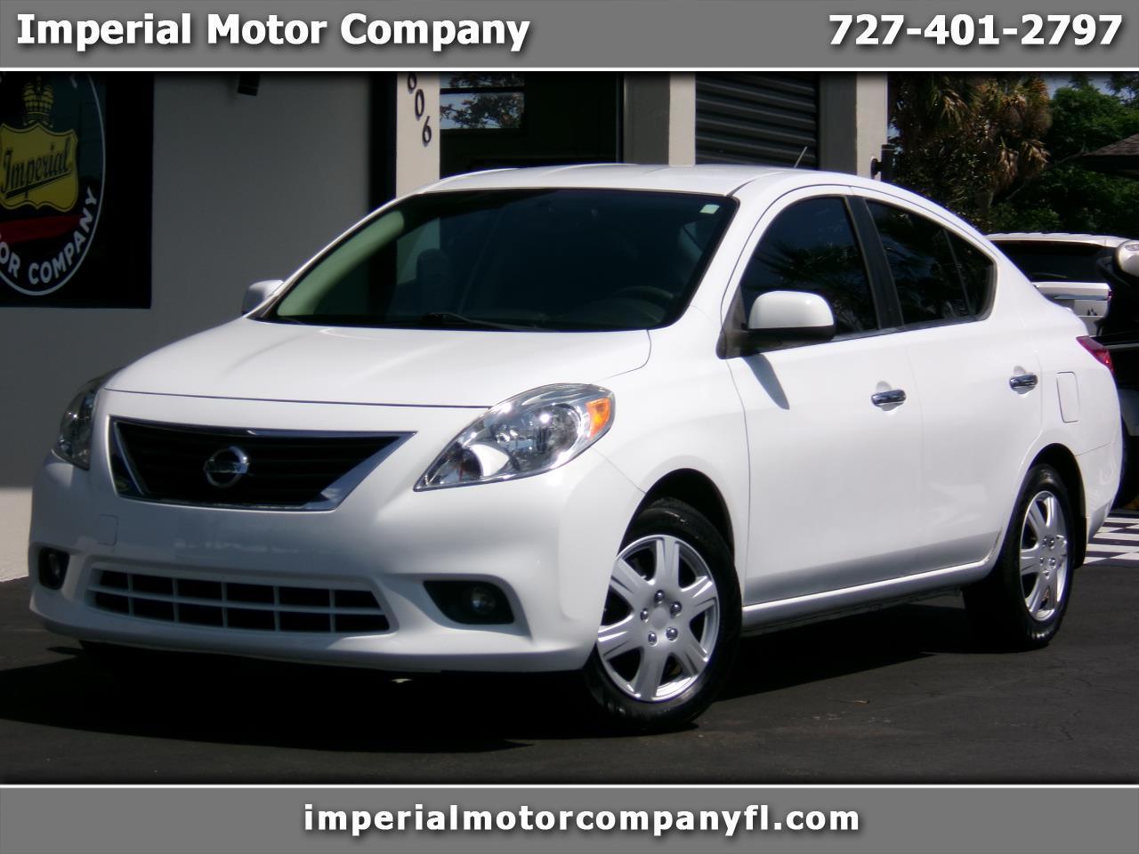 Nissan Versa 1.6 SV Sedan 2012