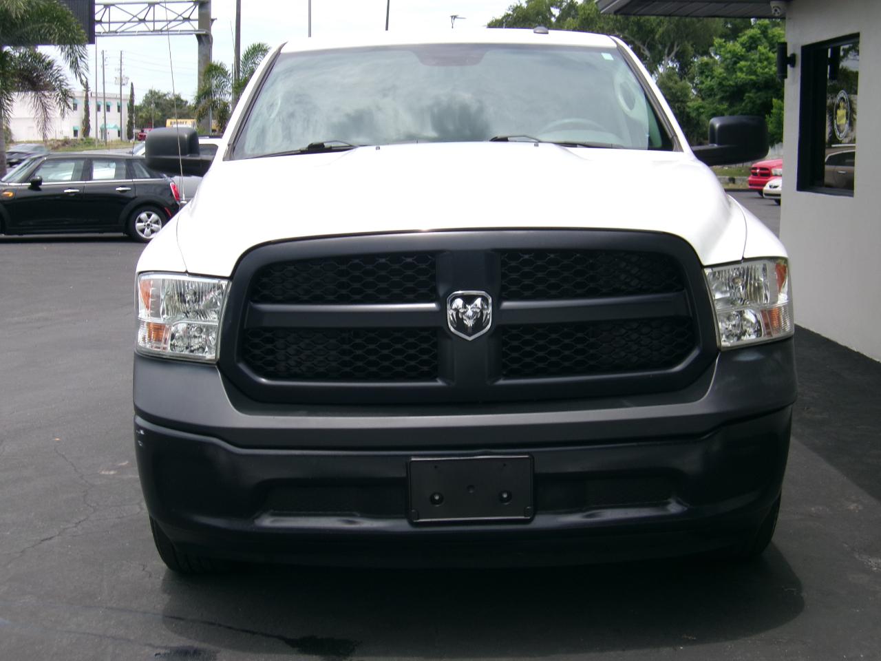 RAM 1500 Classic Tradesman Crew Cab SWB 4WD 2019