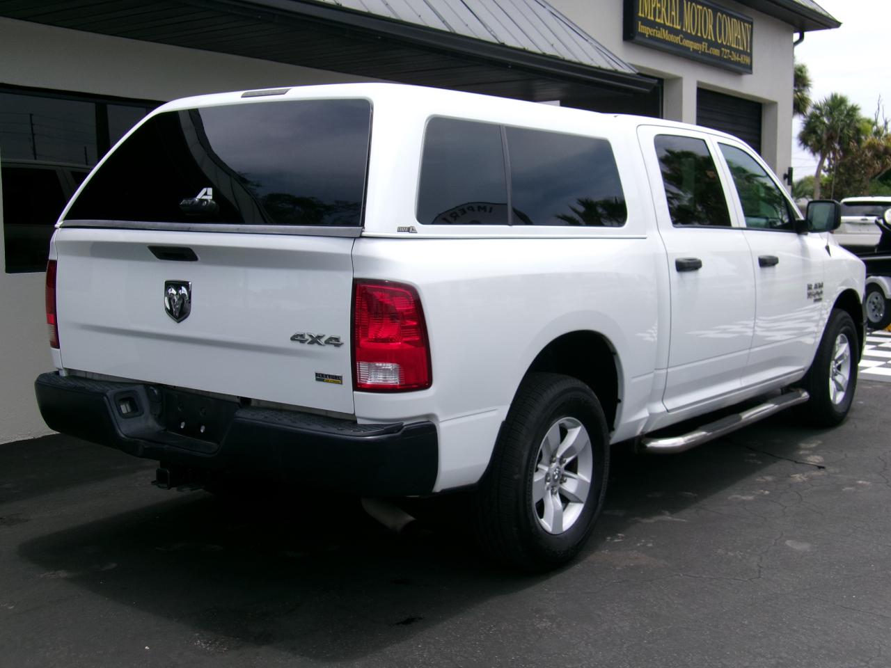 RAM 1500 Classic Tradesman Crew Cab SWB 4WD 2019