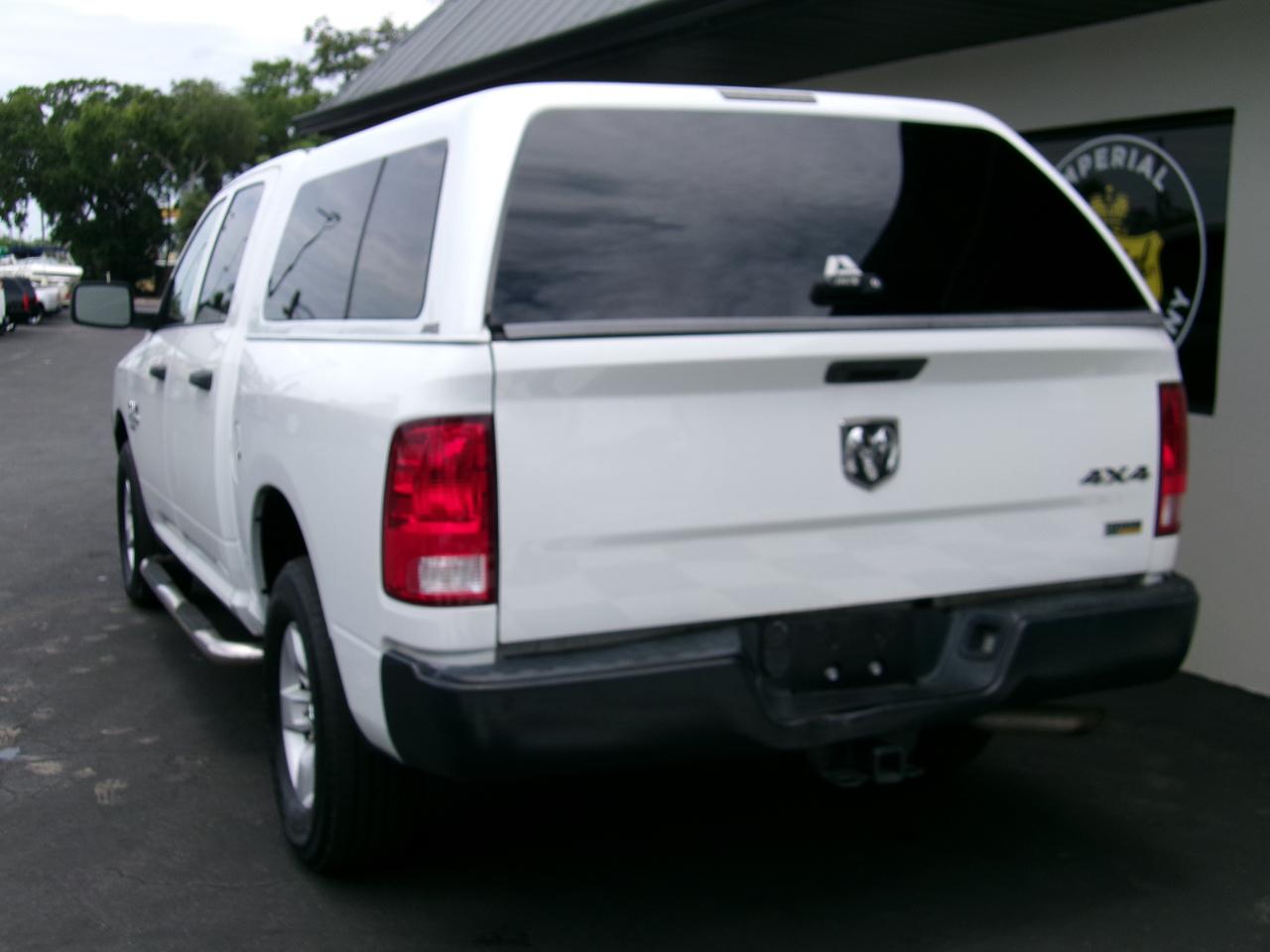 RAM 1500 Classic Tradesman Crew Cab SWB 4WD 2019