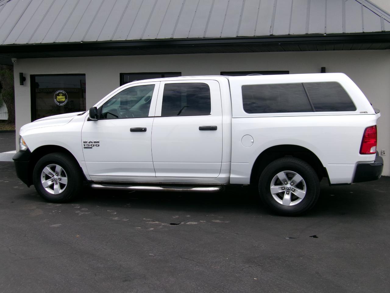 RAM 1500 Classic Tradesman Crew Cab SWB 4WD 2019