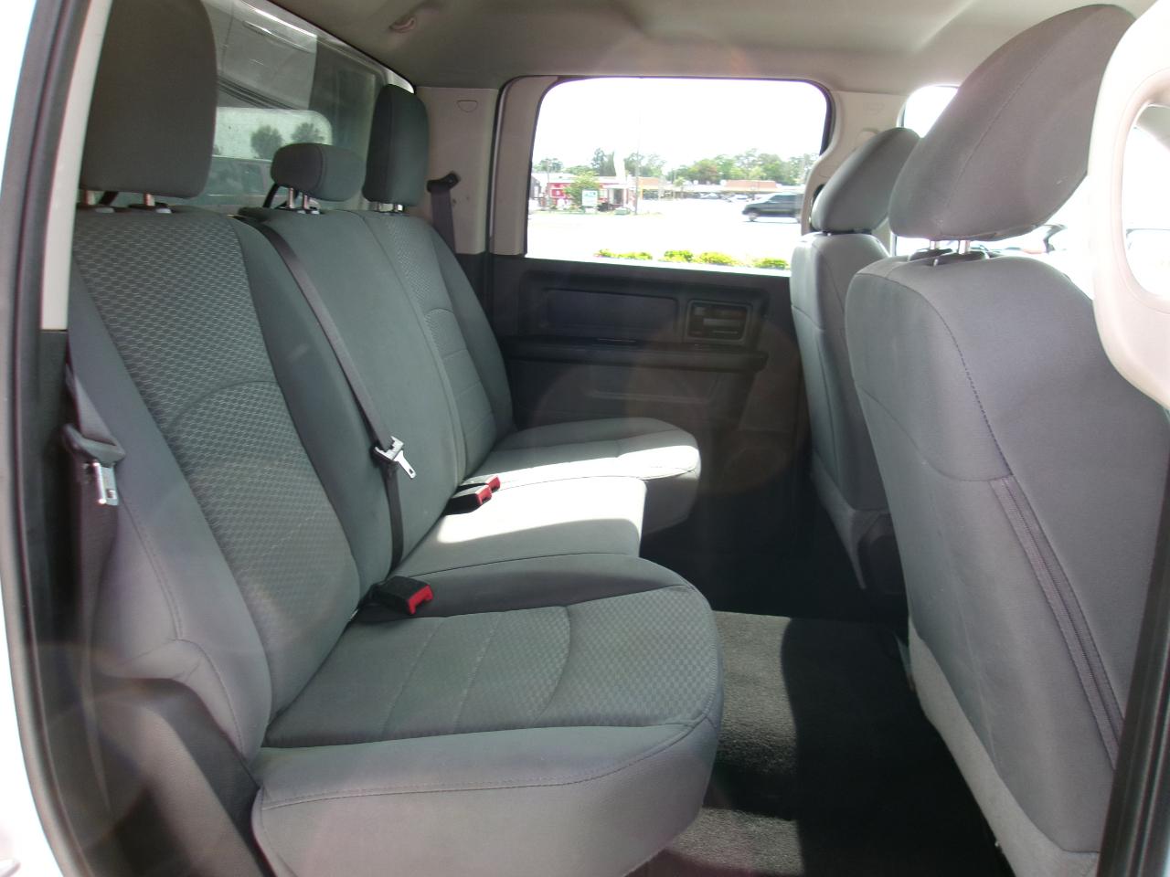 RAM 1500 Classic Tradesman Crew Cab SWB 4WD 2019