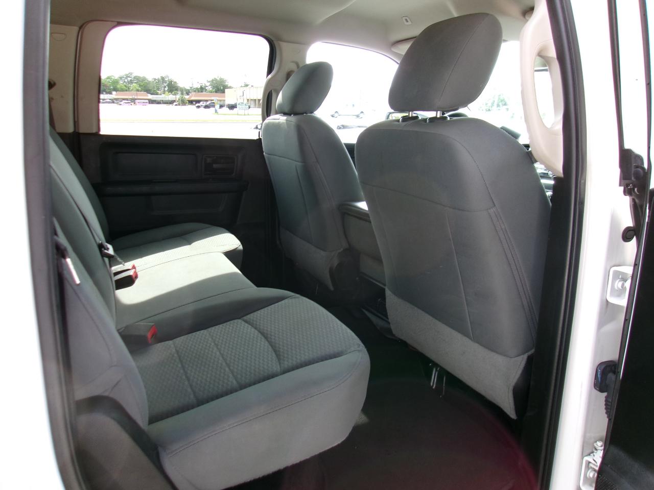 RAM 1500 Classic Tradesman Crew Cab SWB 4WD 2019