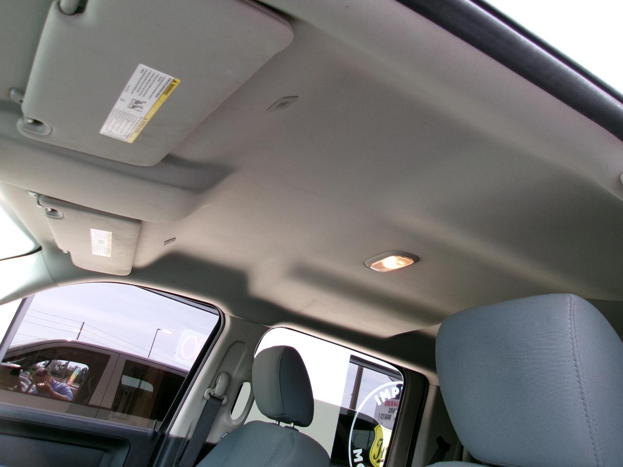 RAM 1500 Classic Tradesman Crew Cab SWB 4WD 2019