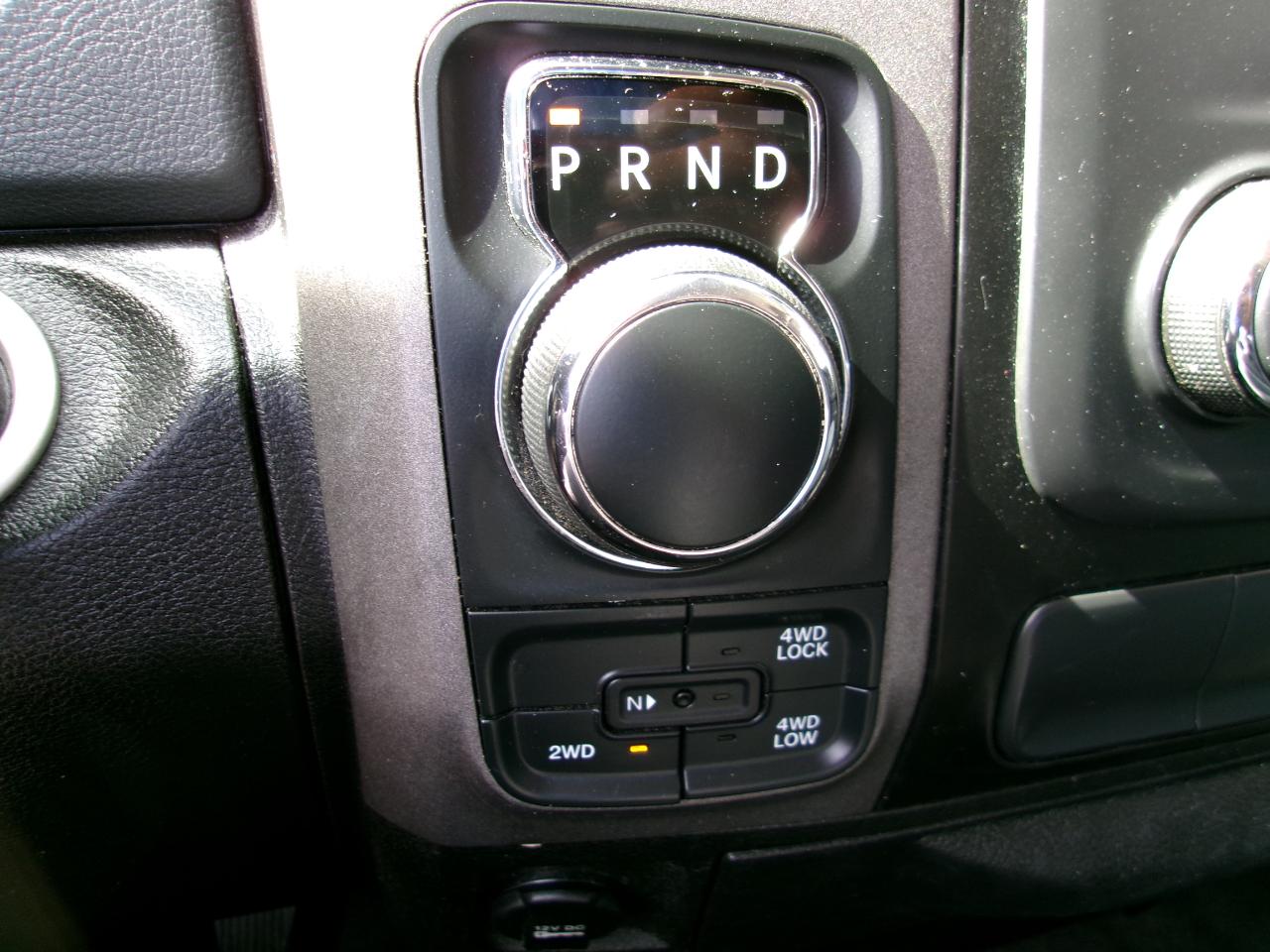RAM 1500 Classic Tradesman Crew Cab SWB 4WD 2019