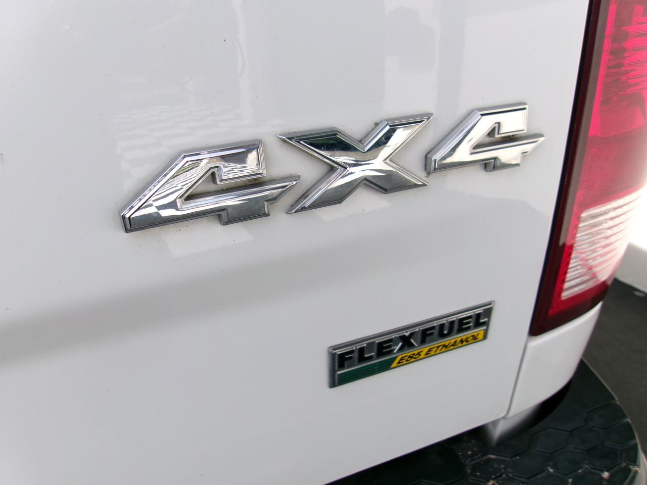 RAM 1500 Classic Tradesman Crew Cab SWB 4WD 2019
