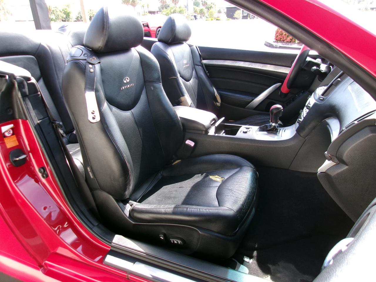 Infiniti G Convertible G37 2009
