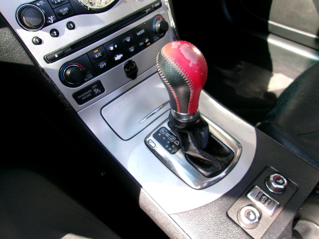 Infiniti G Convertible G37 2009