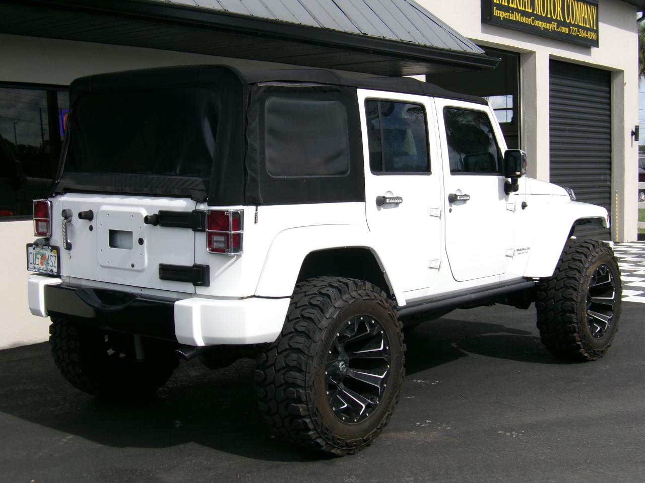 Jeep Wrangler Unlimited Sport 4WD 2014