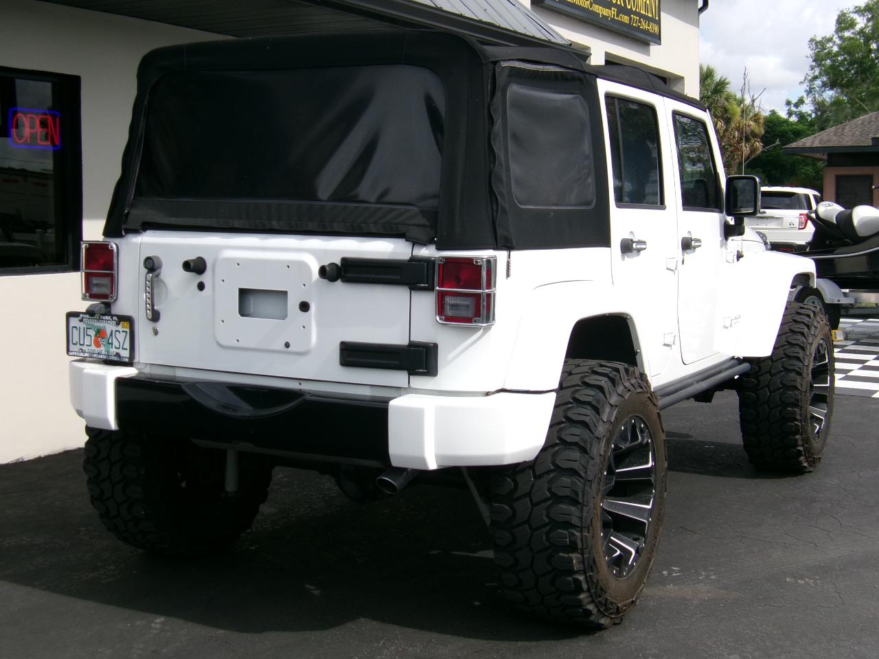Jeep Wrangler Unlimited Sport 4WD 2014