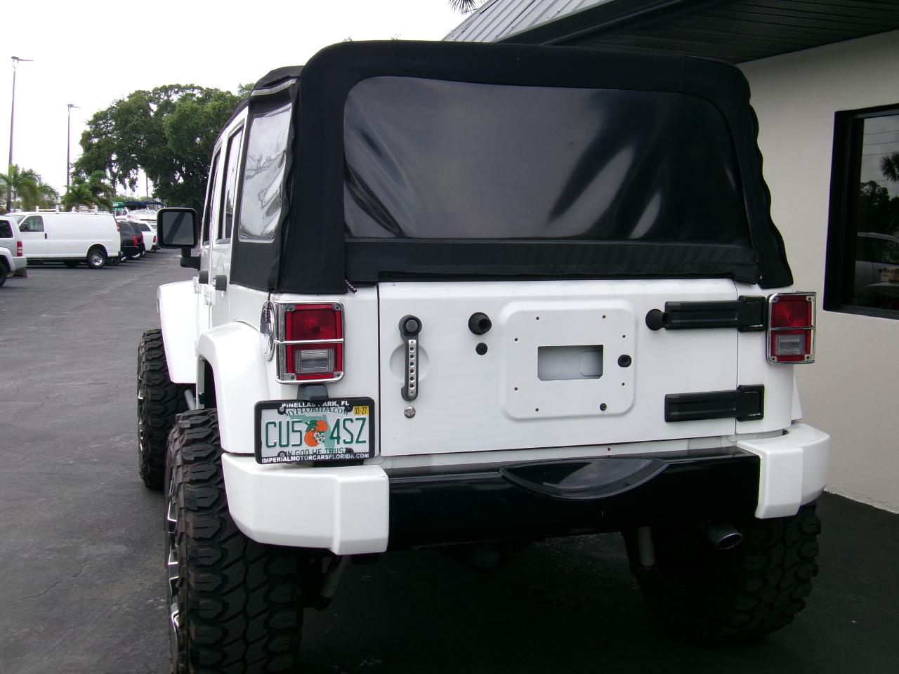 Jeep Wrangler Unlimited Sport 4WD 2014