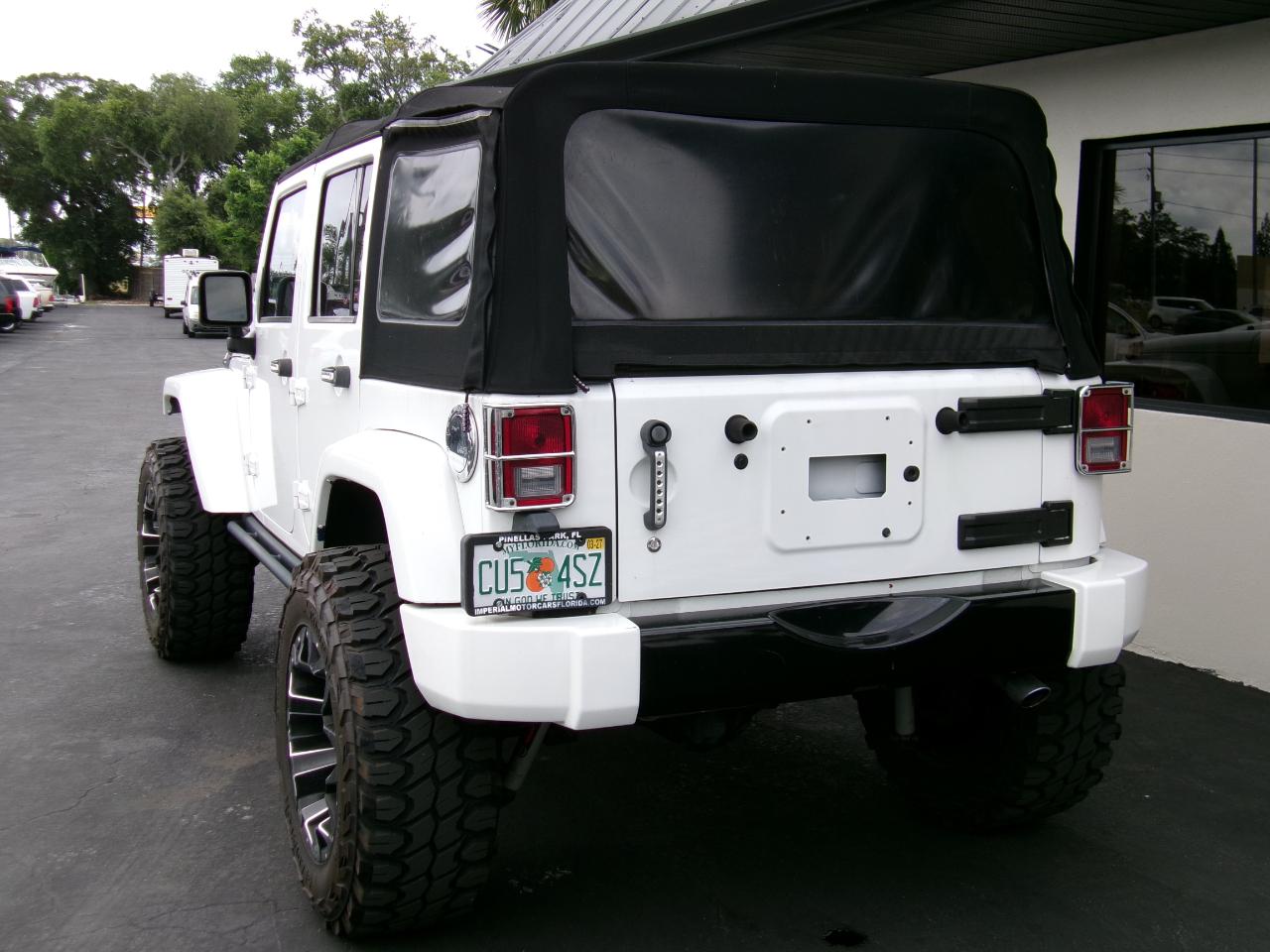 Jeep Wrangler Unlimited Sport 4WD 2014