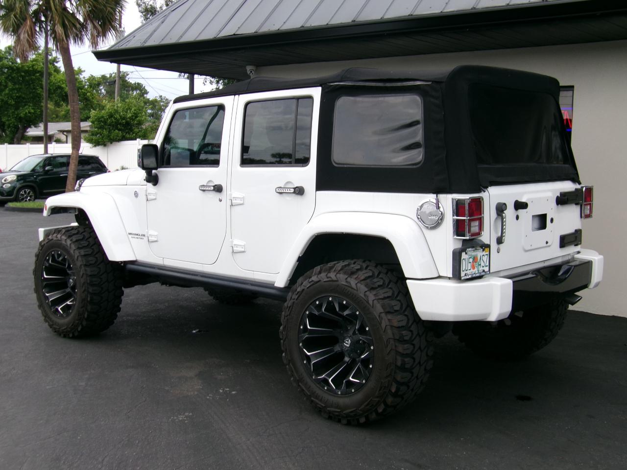 Jeep Wrangler Unlimited Sport 4WD 2014