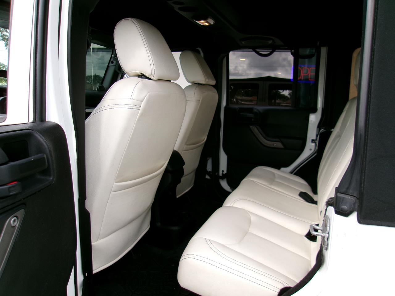Jeep Wrangler Unlimited Sport 4WD 2014