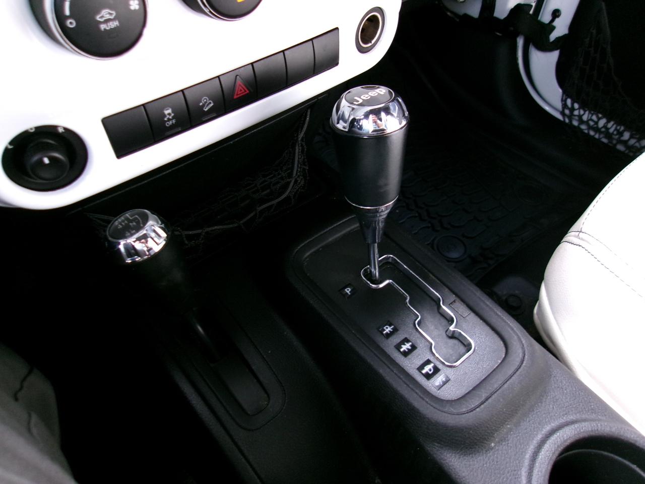 Jeep Wrangler Unlimited Sport 4WD 2014