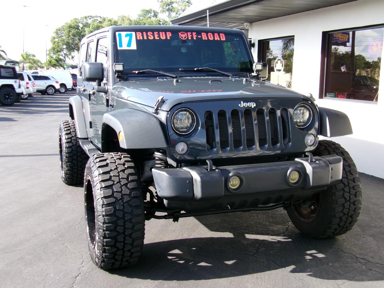 Jeep Wrangler Unlimited Sport 4WD 2017