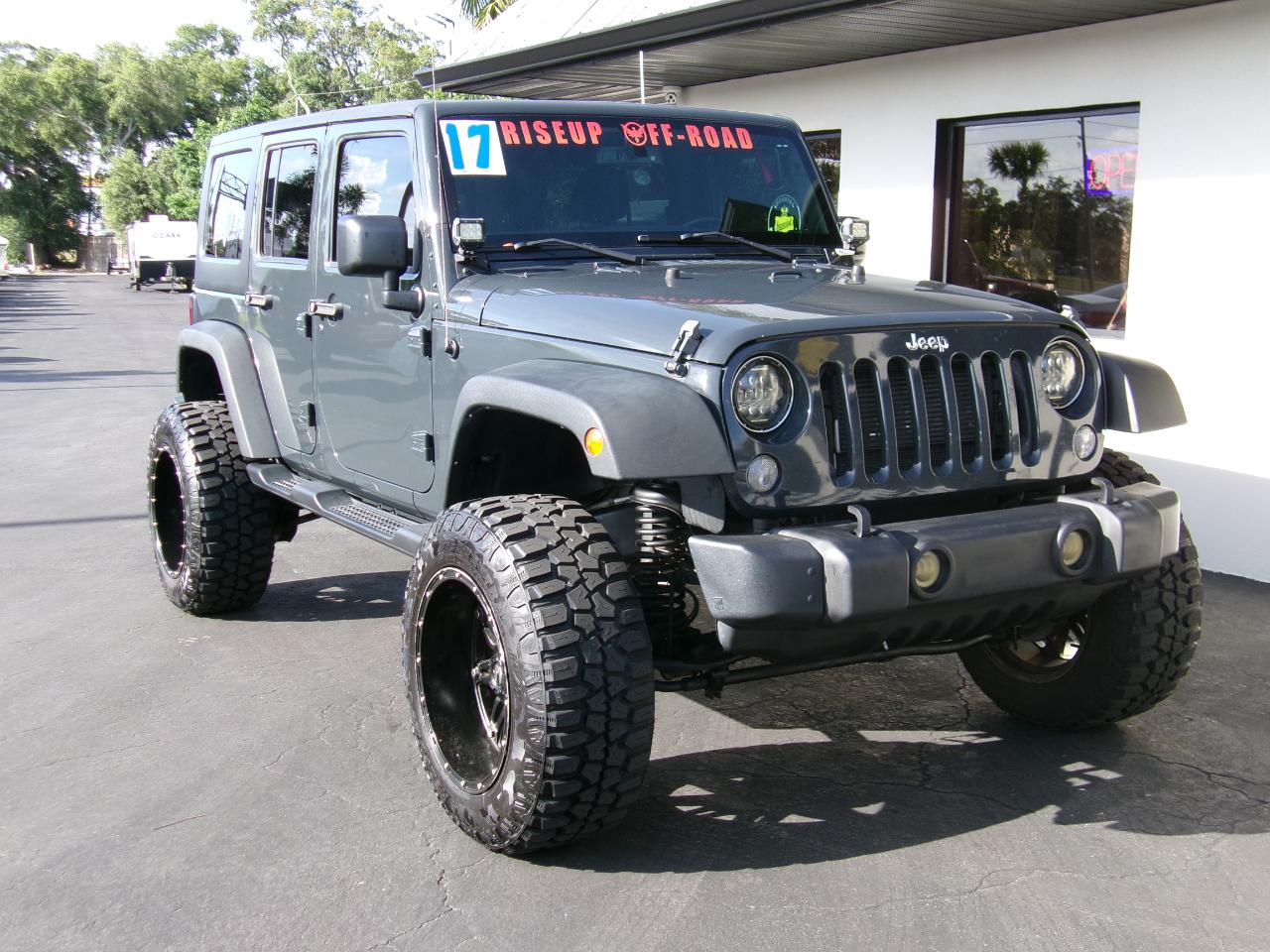 Jeep Wrangler Unlimited Sport 4WD 2017