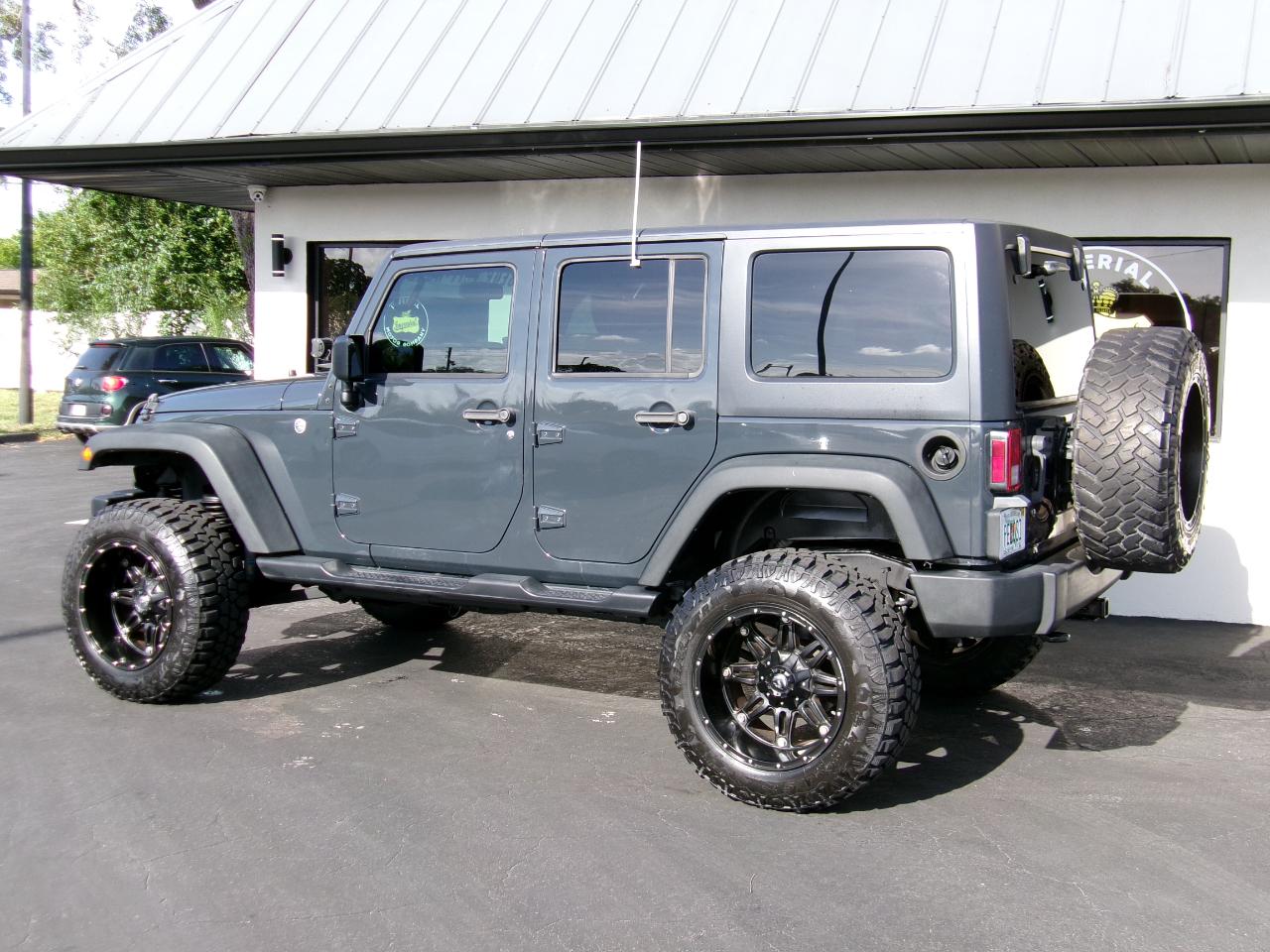Jeep Wrangler Unlimited Sport 4WD 2017