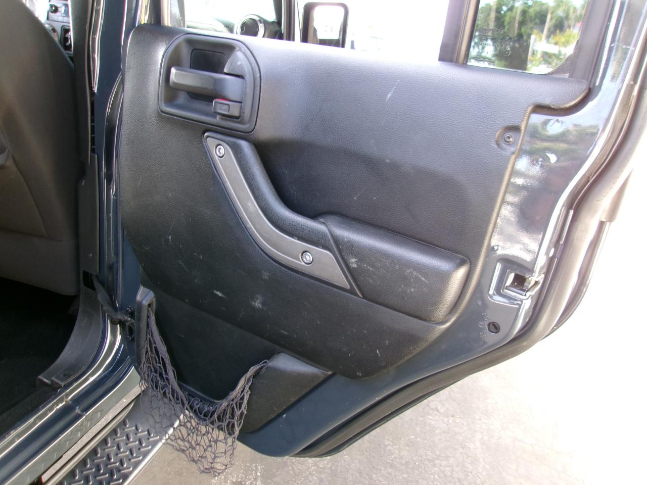 Jeep Wrangler Unlimited Sport 4WD 2017